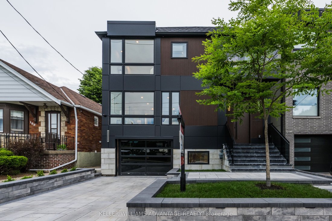 House in Toronto, Ontario, Canada 1 - 18200086