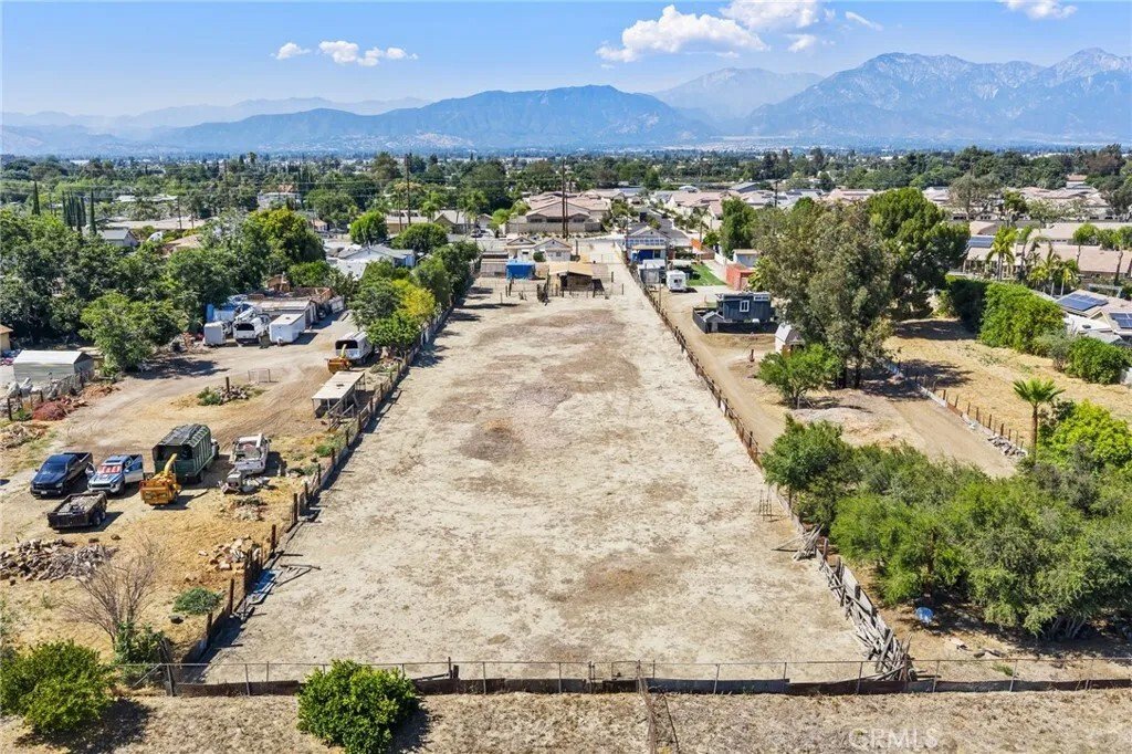 House in Chino, California, United States 2 - 18200344
