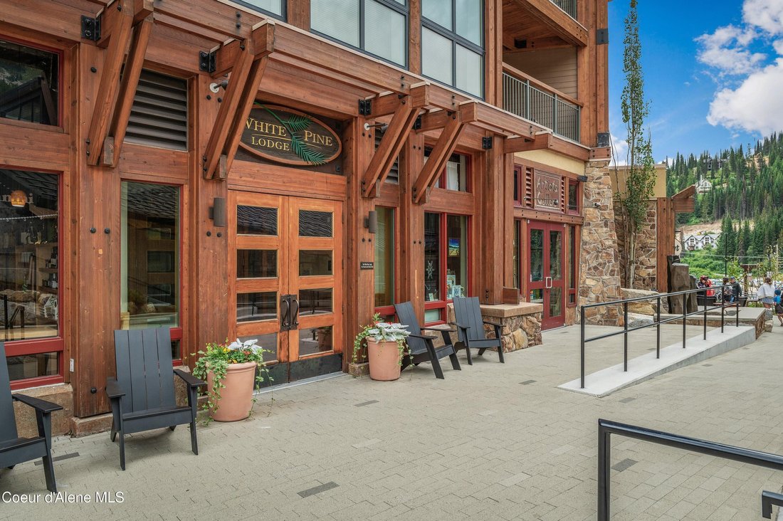 Condo in Sandpoint, Idaho, United States 1 - 18203666