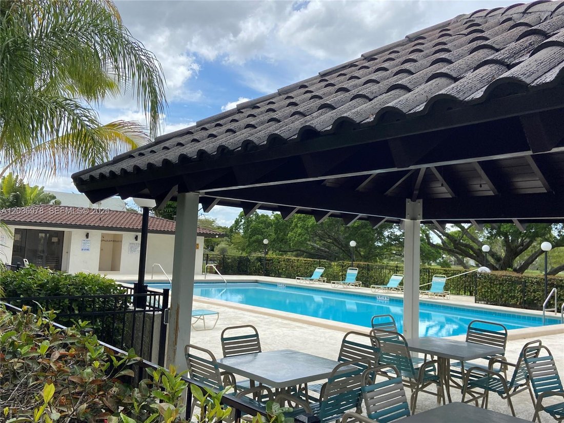 House in Miami, Florida, United States 2 - 18200863