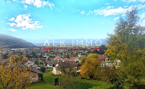 Estate in Vétraz-Monthoux, Auvergne-Rhône-Alpes, France 1
