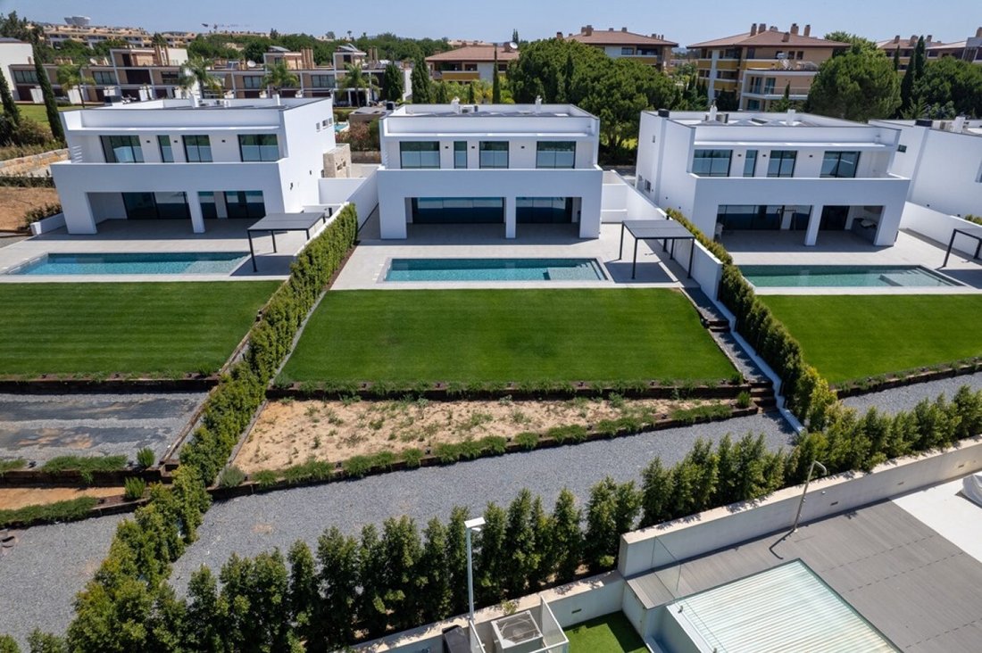 House in Vilamoura, Quarteira, Algarve 1 - 16470418