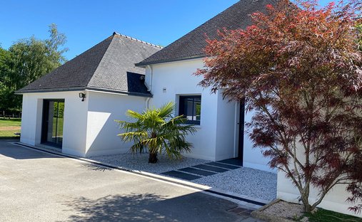 Villa in Plescop, Brittany, France 1