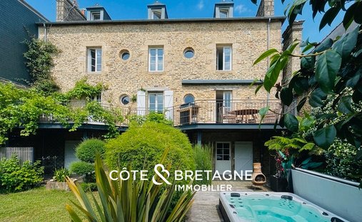 Casa a Dinan, Bretagna, Francia 1