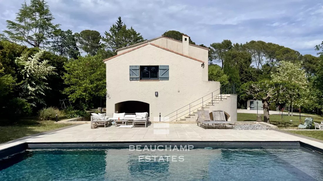 Villa in Mougins, Provence-Alpes-Côte d'Azur, France 2 - 16119548