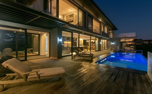 House in Simola Golf and Country Estate, Western Cape, South Africa 1
