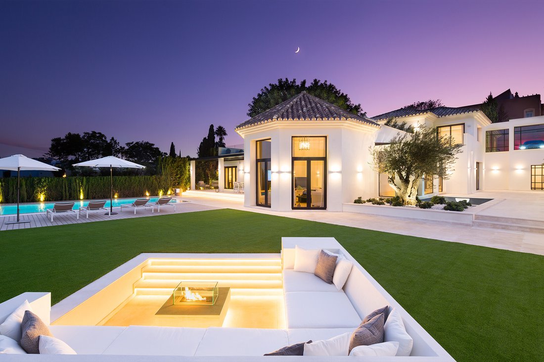 Villa in Puerto Banus, Marbella, Spain 1 - 18203434