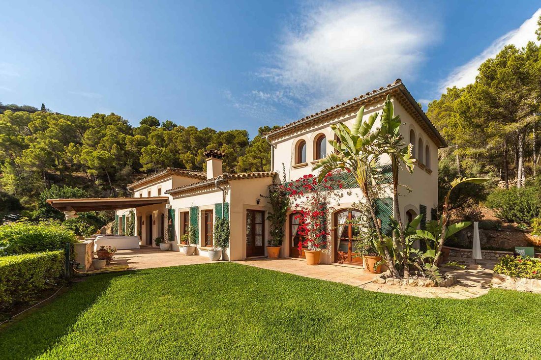 Finca in Port d'Andratx, Andratx, Balearic Islands 1 - 18199751