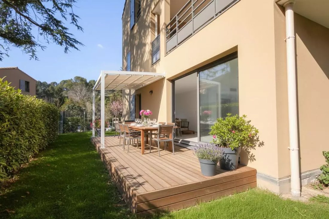 Apartment in Granettes-Jauberte-Sainte Anne, Aix-en-Provence, France 2 - 18201852