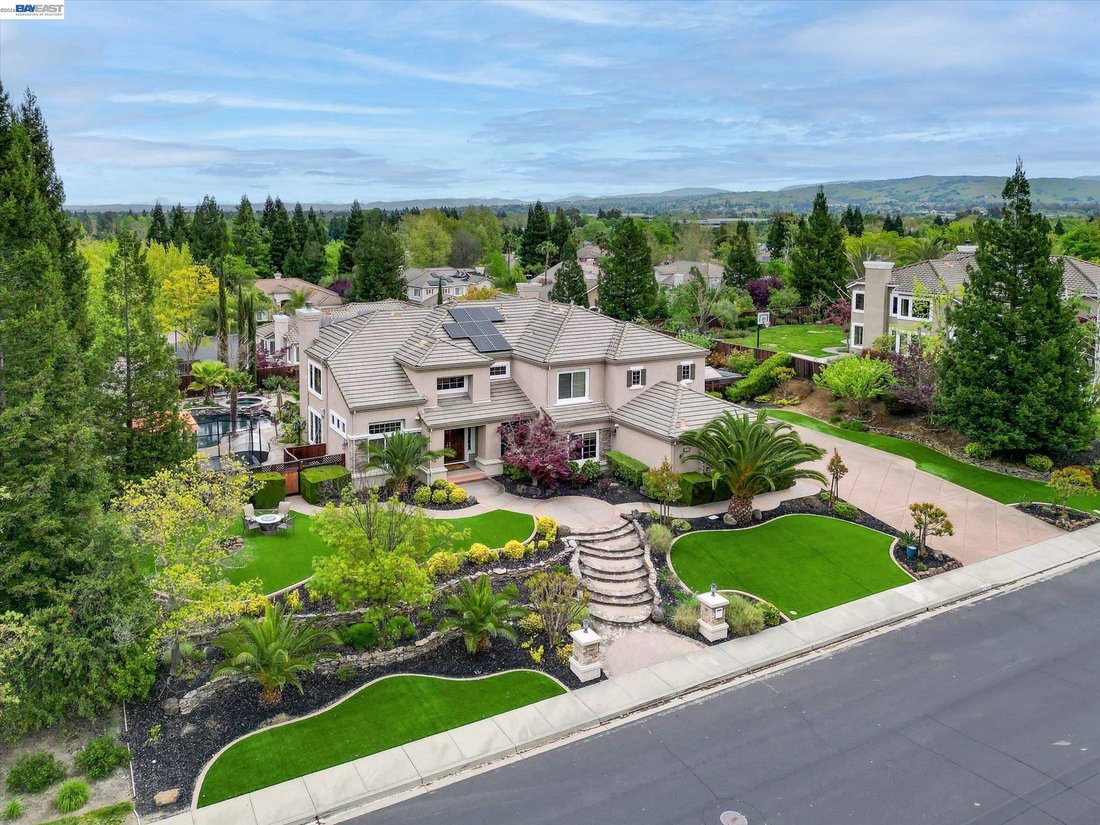 House in Pleasanton, California, United States 3 - 18200108