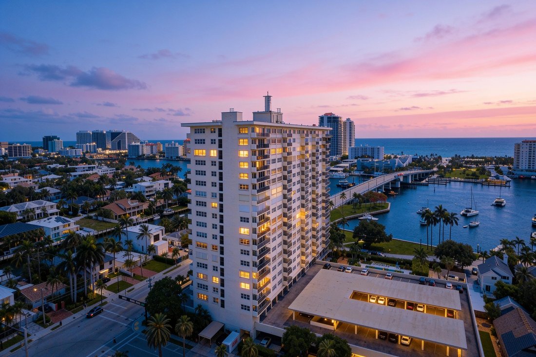 Condo in Fort Lauderdale, Florida, United States 2 - 18199840