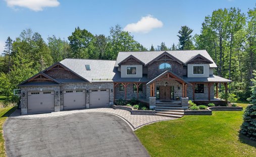 House in Ottawa, Ontario, Canada 1