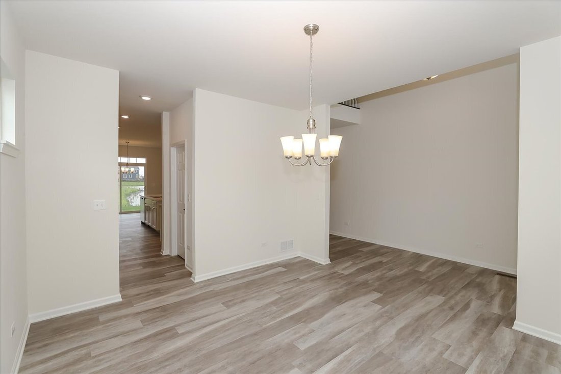 House in Oswego, Illinois, United States 4 - 18204953