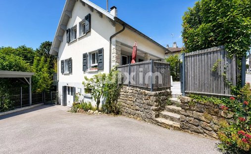 Casa en Divonne-les-Bains, Auvernia-Ródano-Alpes, Francia 1