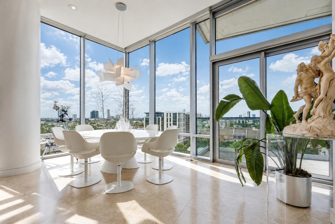 Condo in Houston, Texas, United States 3 - 18204891