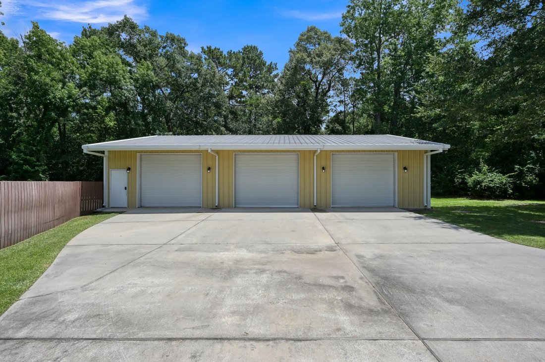 House in Montgomery, Texas, United States 4 - 18200407