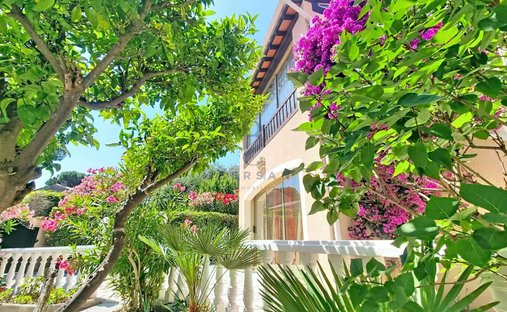 Villa in Exterieurs, Frejus, France 1