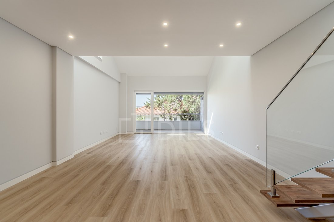 Apartment in Carcavelos e Parede, Lisbon, Portugal 1 - 18205814