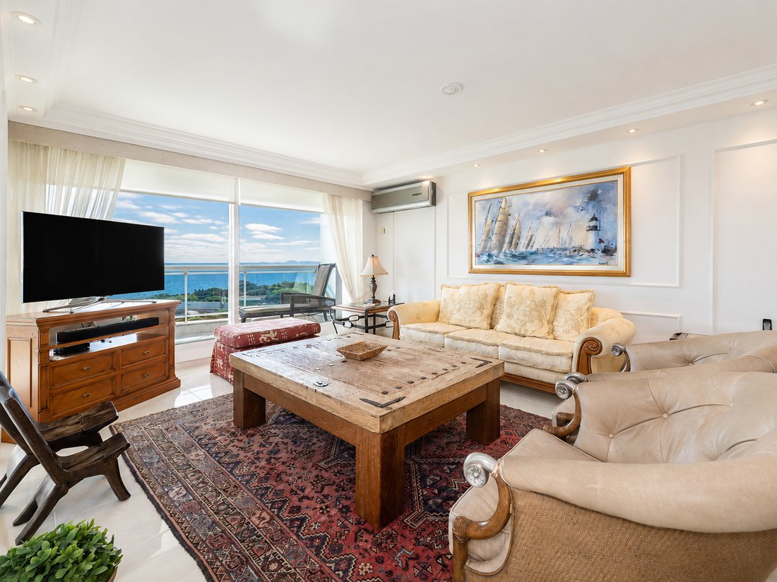 Apartment in Punta del Este, Maldonado Department, Uruguay 4 - 16023984