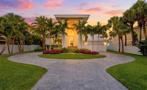 House in Belleair Beach, Florida, United States 1