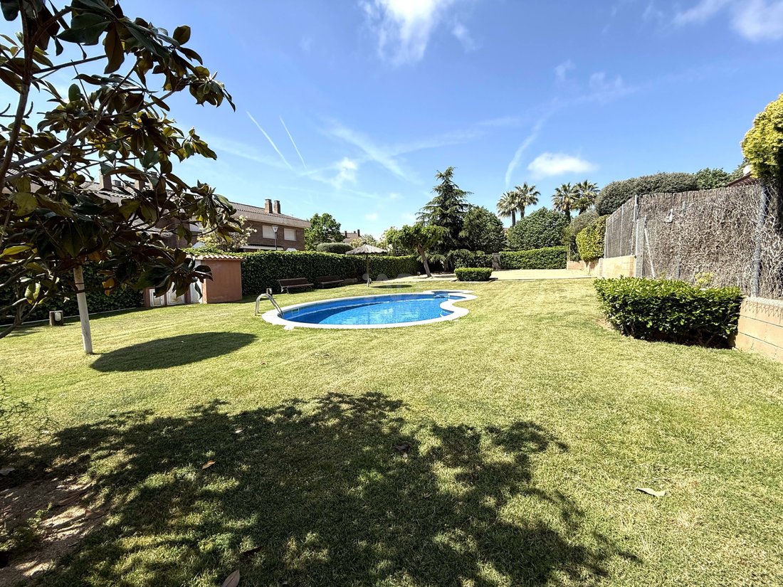 Townhouse in Sant Andreu de Llavaneres, Catalonia, Spain 2 - 18202136