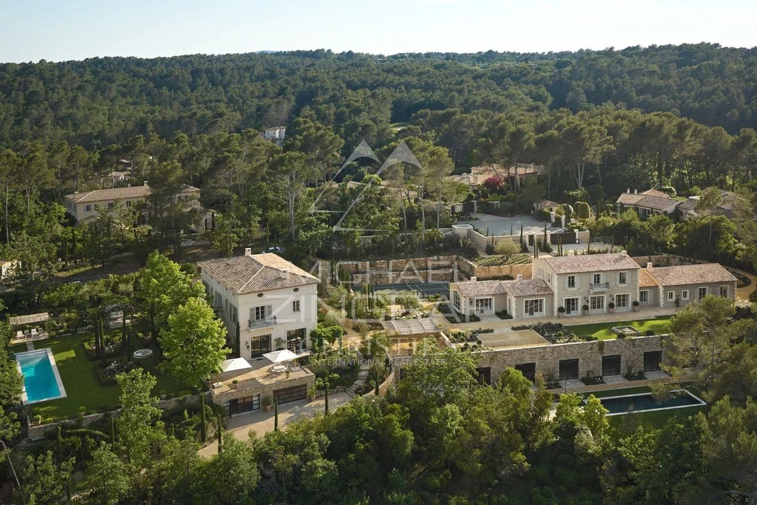 Villa in Callian, Provence-Alpes-Côte d'Azur, France 1 - 16819549