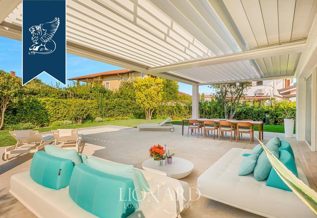 Villa in Center, Forte dei Marmi, Tuscany 4 - 18205792