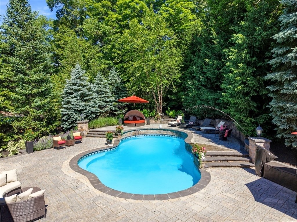 House in Middleton, Massachusetts, United States 4 - 18202103