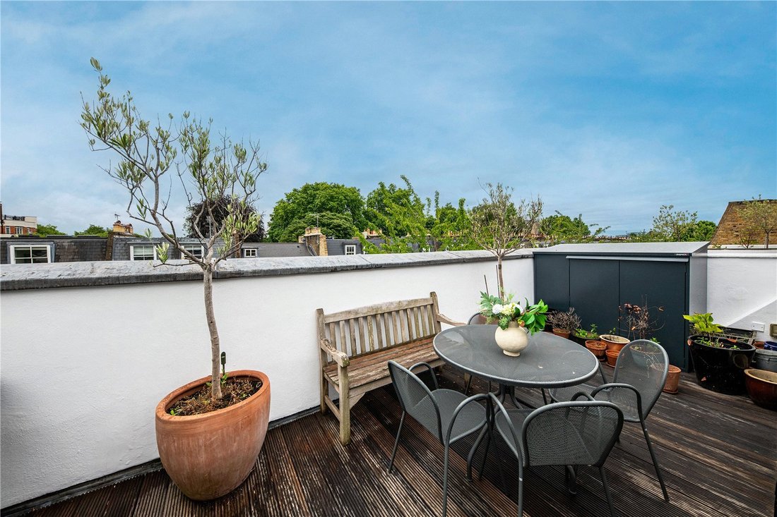Apartment in Holland Park, Kensington And Chelsea, England 2 - 18201205