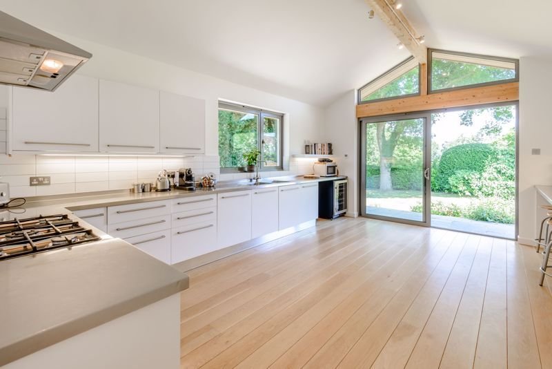 House in Peaslake, Shere, England 3 - 18199575