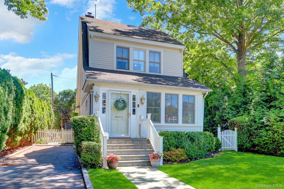 House in Garden City, New York, United States 5 - 18200996