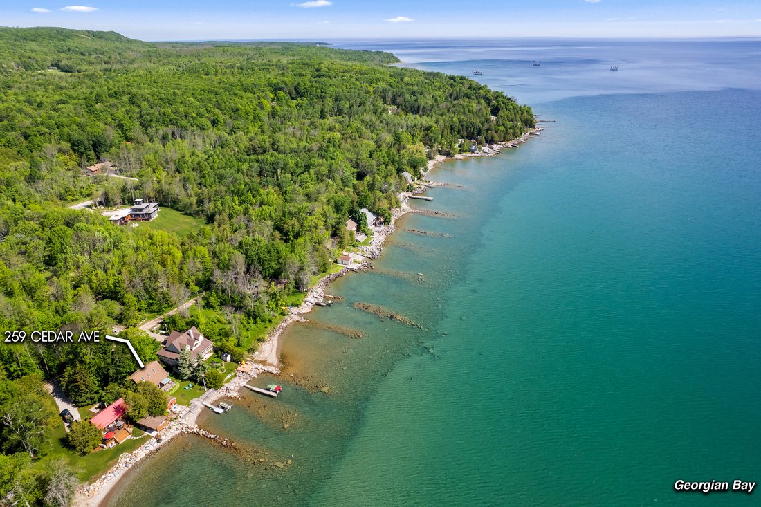House in Meaford, Ontario, Canada 4 - 18201361