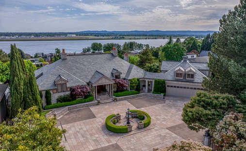 House in Vancouver, Washington, United States 1