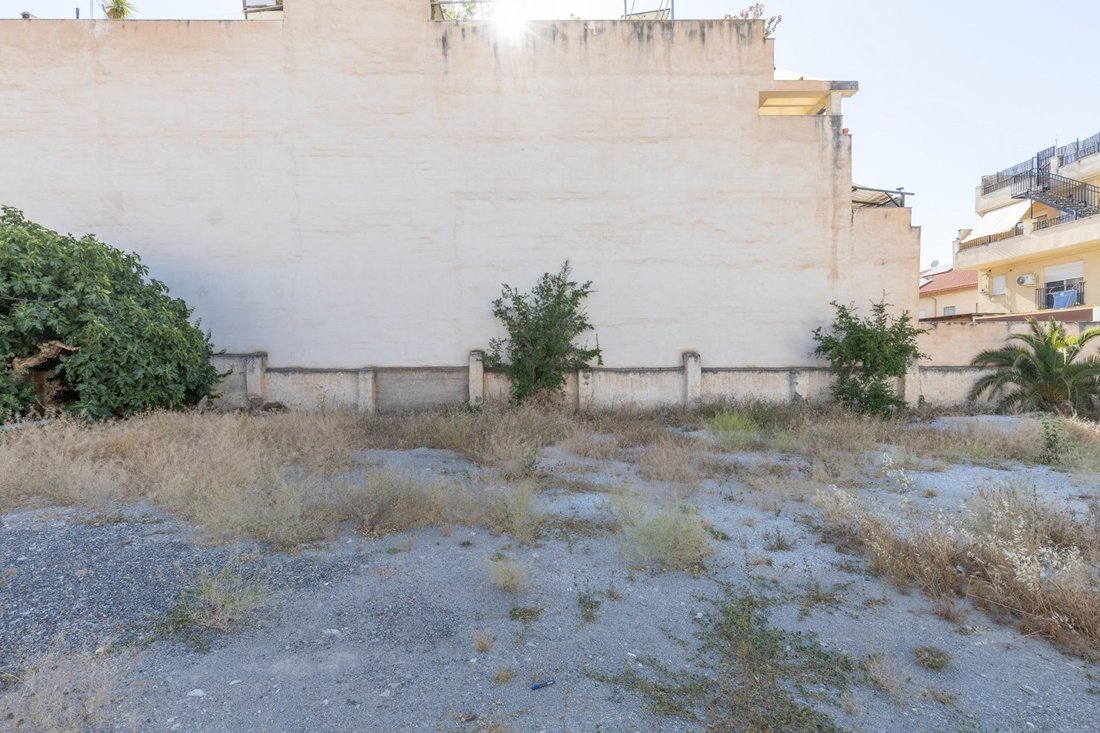 Land in Churriana de la Vega, Andalusia, Spain 5 - 18204626