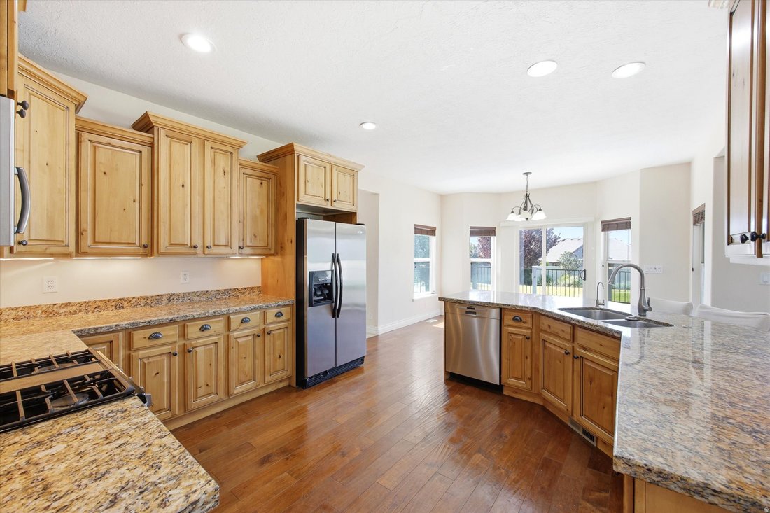 House in Eagle Mountain, Utah, United States 4 - 18203699