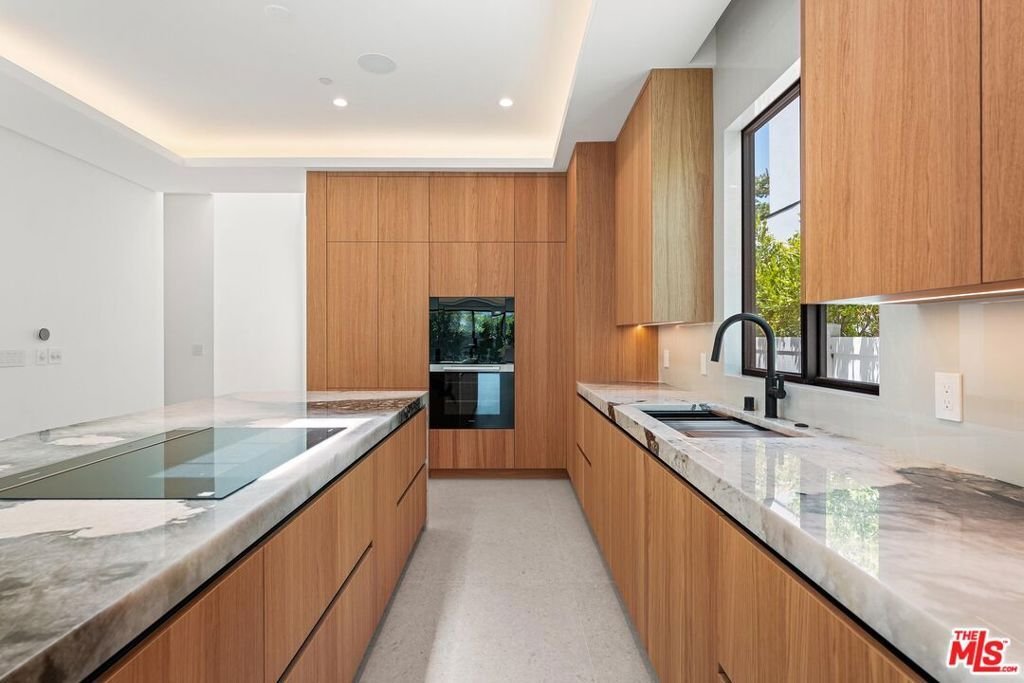 House in Los Angeles, California, United States 3 - 18203417