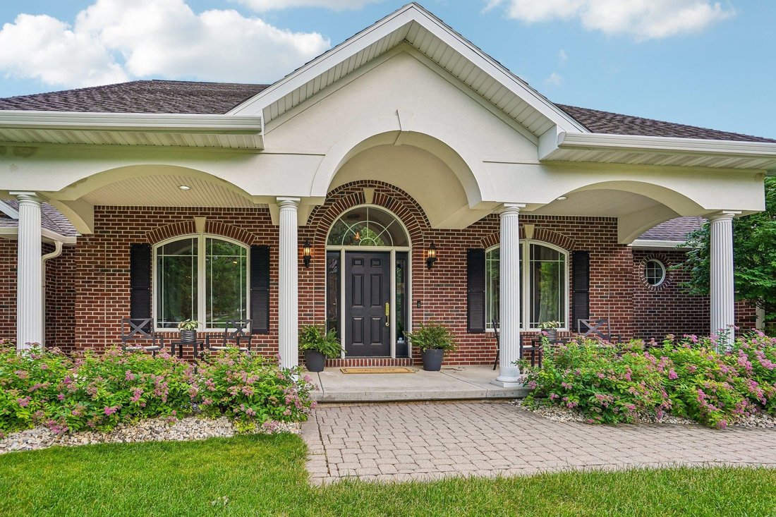 House in Verona, Wisconsin, United States 1 - 18203277