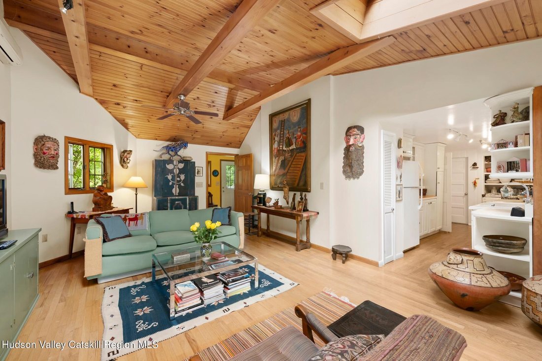 House in Woodstock, New York, United States 3 - 18205480
