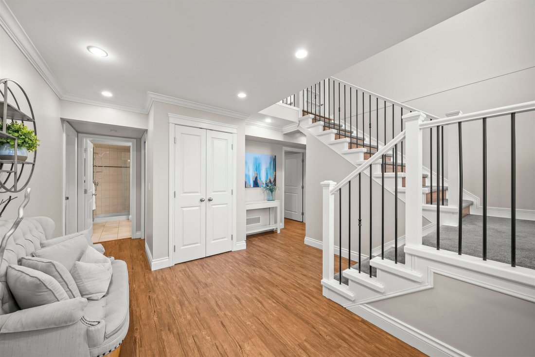 House in Delta, British Columbia, Canada 5 - 18205597