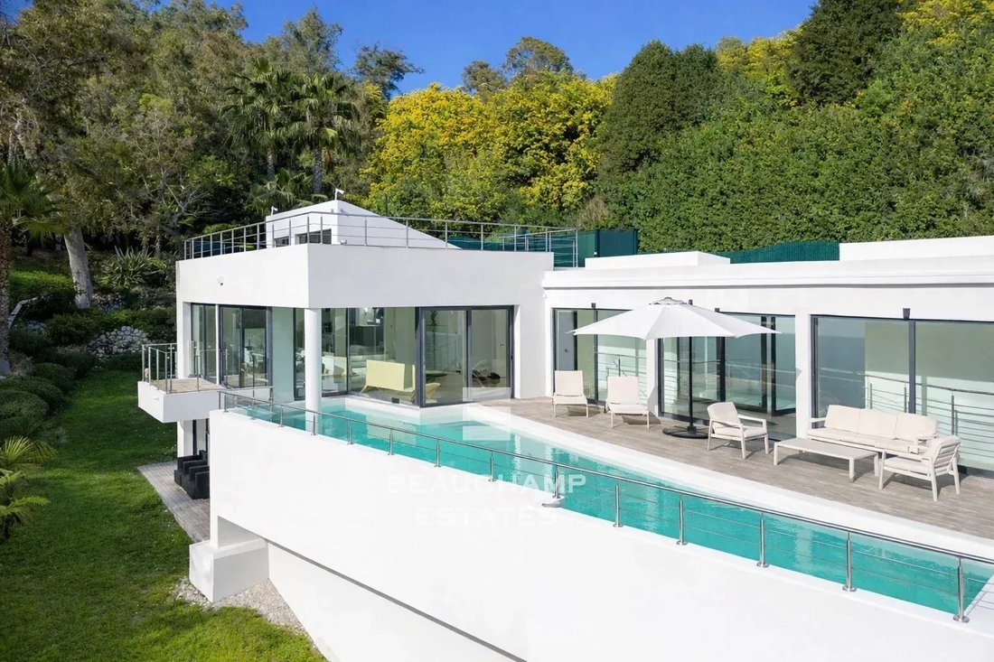 Villa in Croix des Gardes, Cannes, France 1 - 15375954