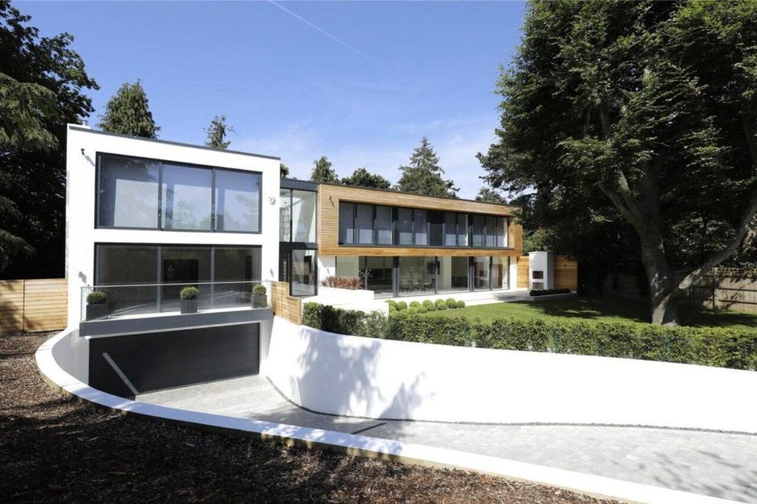 Haus in Coombe, Royal Borough of Kingston upon Thames, England 2 - 18203182