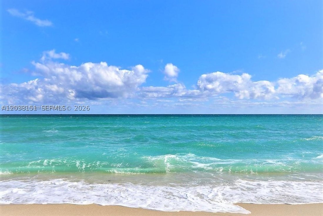 Condo in Sunny Isles Beach, Florida, United States 2 - 18200233