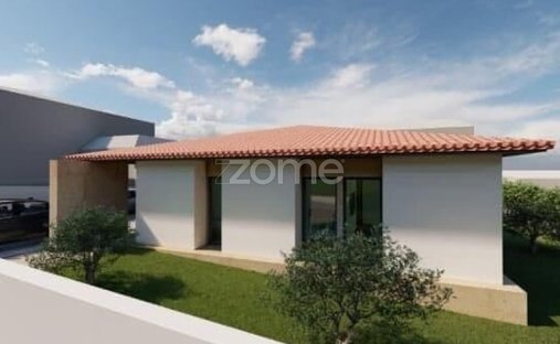 House in Ronfe, Braga, Portugal 1