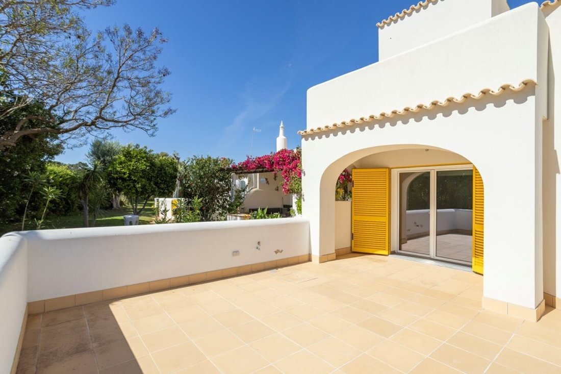 House in Vilamoura, Quarteira, Algarve 2 - 18206735