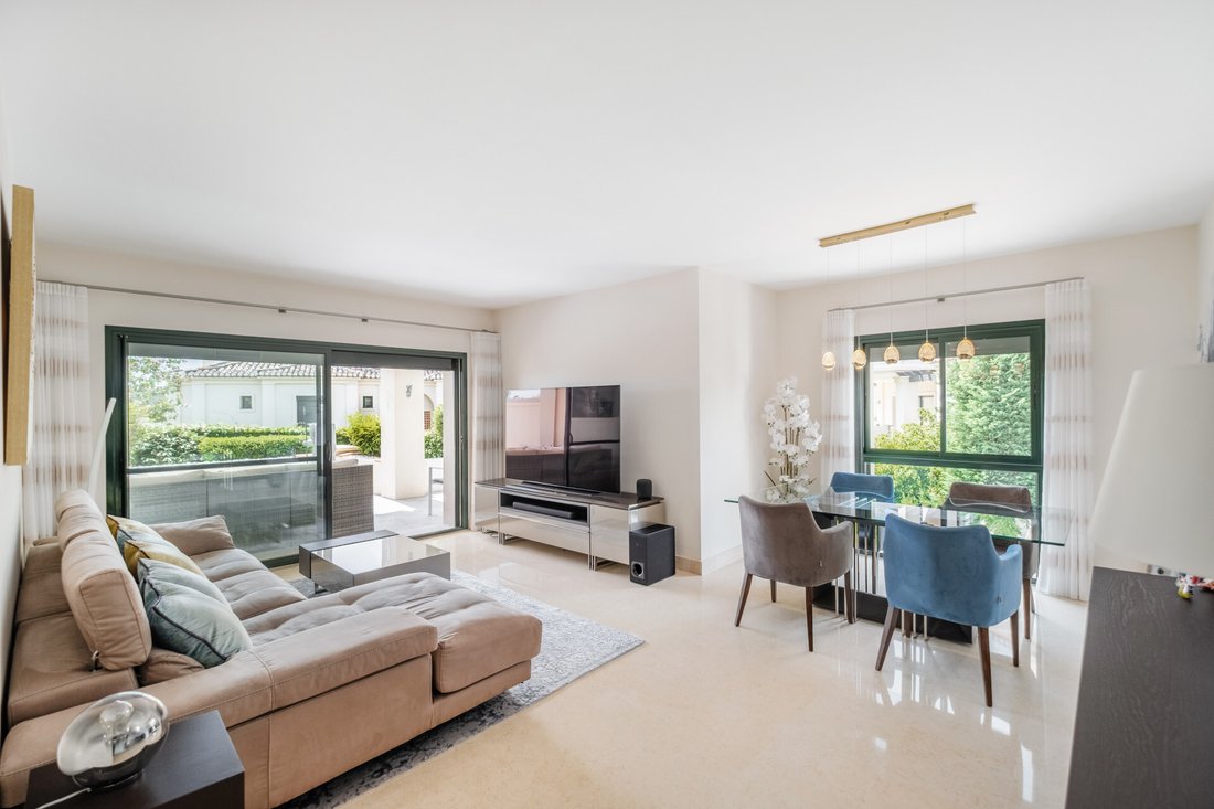 Apartment in Benahavis, Andalusia, Spain 4 - 18203139
