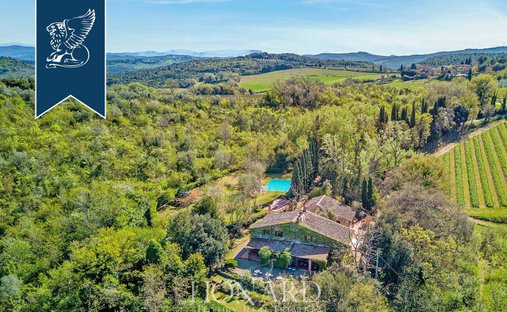 Villa in San Gimignano, Tuscany, Italy 1