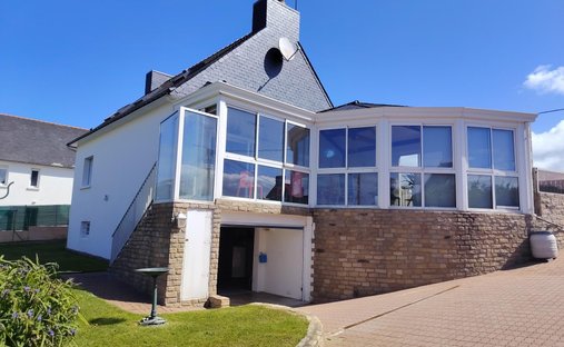 House in Saint-Pierre-Quiberon, Brittany, France 1