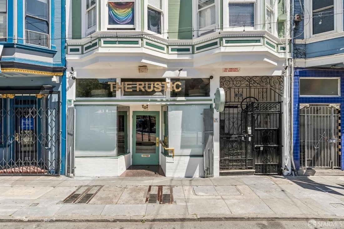 Andere in San Francisco, Kalifornien, Vereinigte Staaten 3 - 18205561