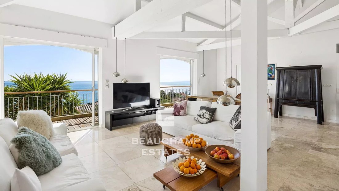 Villa in Le Dramont-Agay-Anthéor-Le Trayas, Saint-Raphaël, France 1 - 17550318