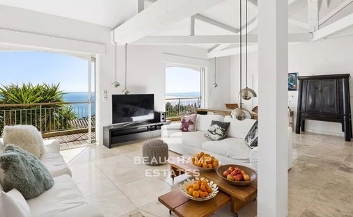 Villa a Le Dramont-Agay-Anthéor-Le Trayas, Saint-Raphaël, Francia 1